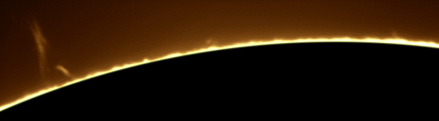 Protubérance solaire en Hα le 06/04/08 au PST & barlow 3 x