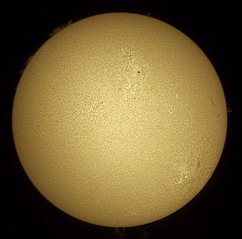 Le soleil en Hα le 17/04/11 au PST