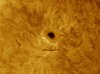 Surface et tache solaire en Hα le 02/08/11, TOA 130 + PST & barlow 3 x